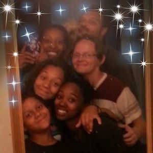 Meet your Posher, April